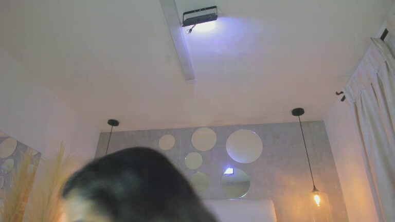 ValeriaMaraj's Streamate show and profile