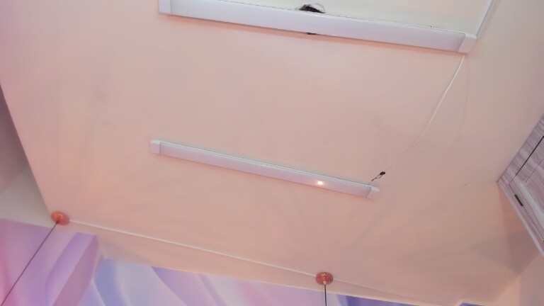 ViolletaRosse's Streamate show and profile