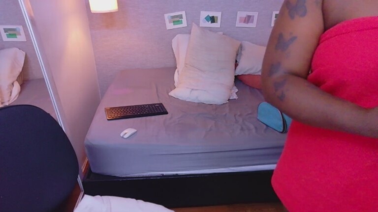 Kiiaraevanss's Streamate show and profile